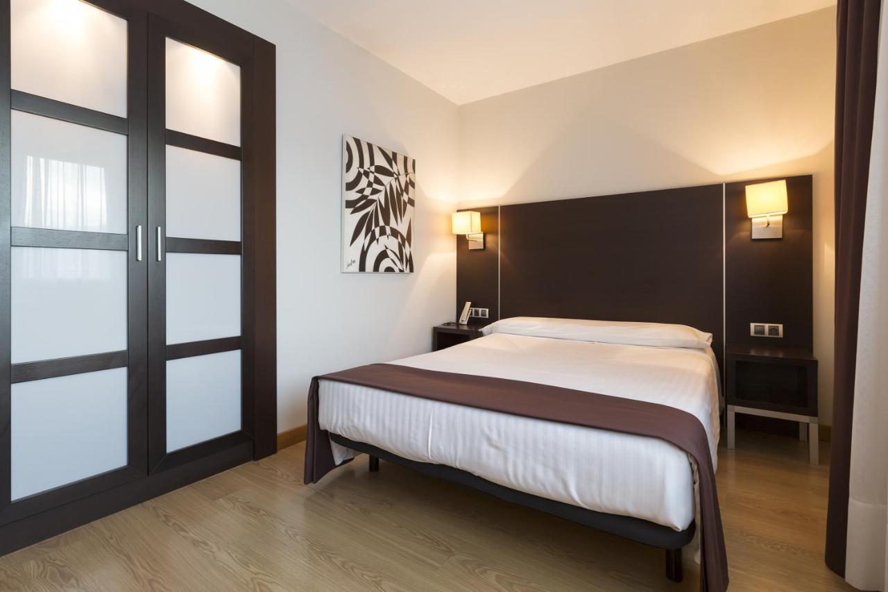 Hotel Plazaola Irurtzun Esterno foto