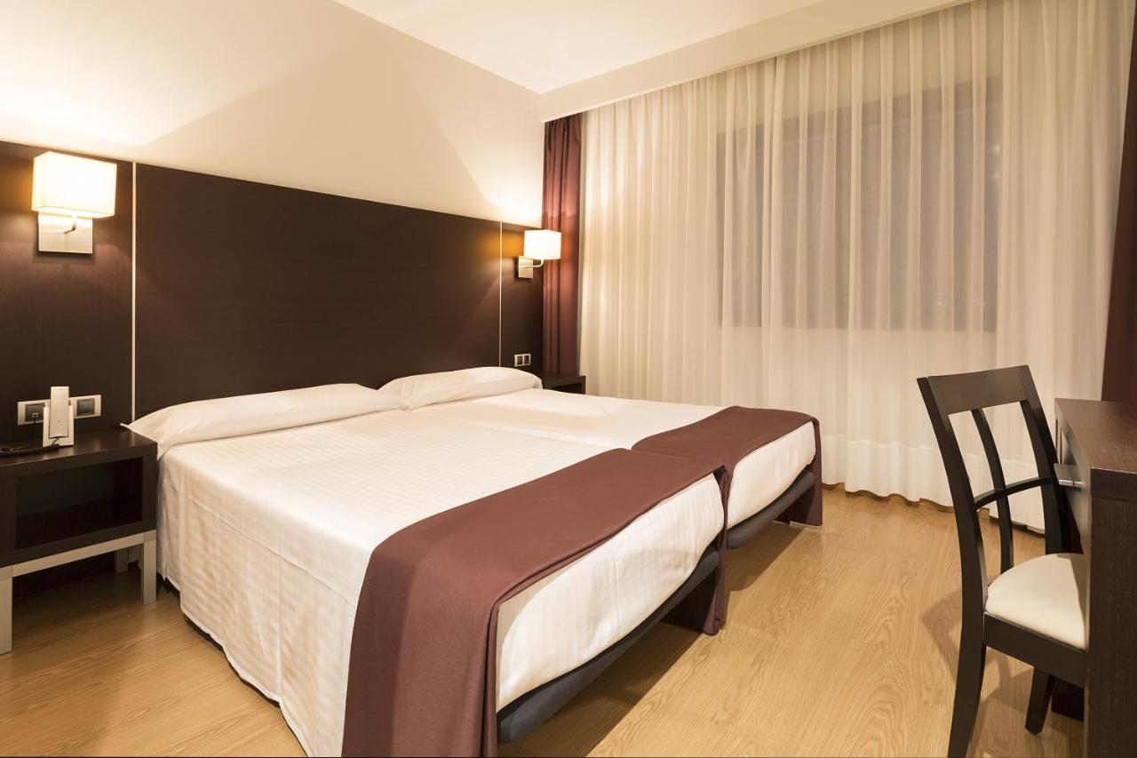 Hotel Plazaola Irurtzun Esterno foto