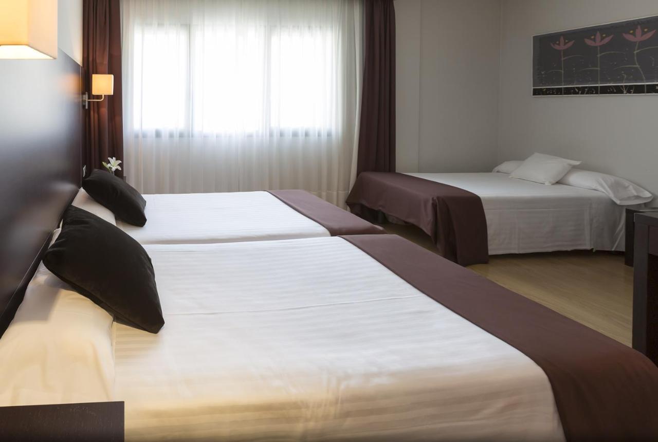 Hotel Plazaola Irurtzun Esterno foto