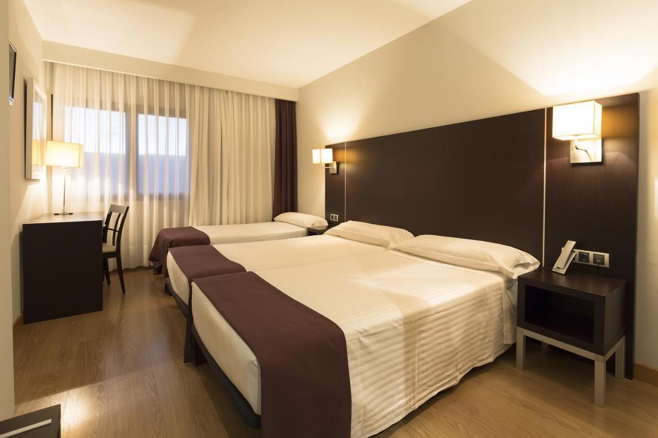Hotel Plazaola Irurtzun Esterno foto