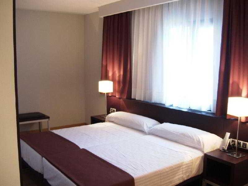 Hotel Plazaola Irurtzun Camera foto